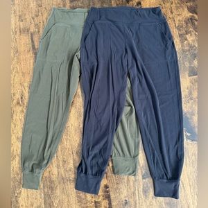 2 pairs of Lululemon align joggers. Size 10.